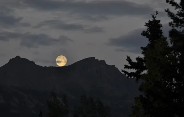 Picture the sky, clouds, mountains, nature, rocks, the moon, the evening, Alaska