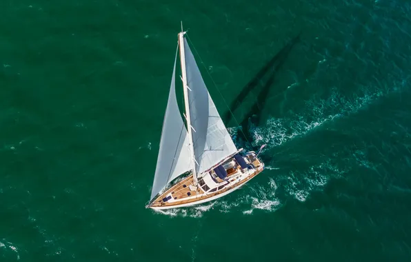 The way, movement, the ocean, the wind, boat, yacht, sails, swimming