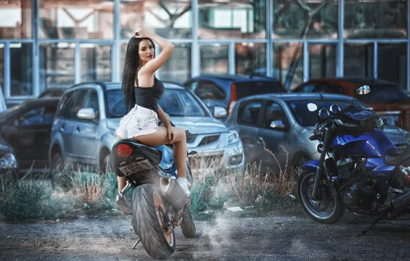 Picture look, machine, motorcycles, shorts, makeup, Mike, figure, brunette