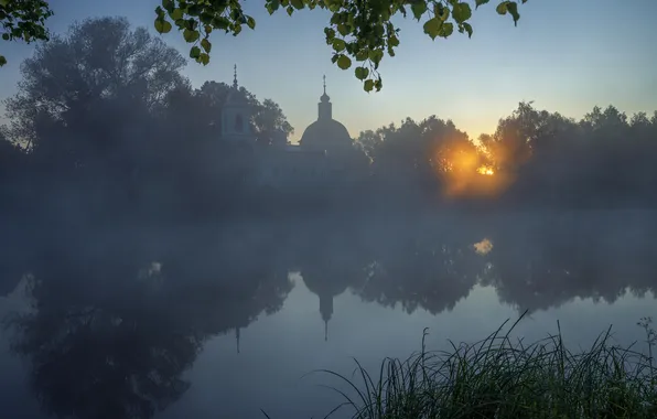 Picture landscape, sunrise, dawn, morning, Church, Moscow oblast, Oleg Zverev