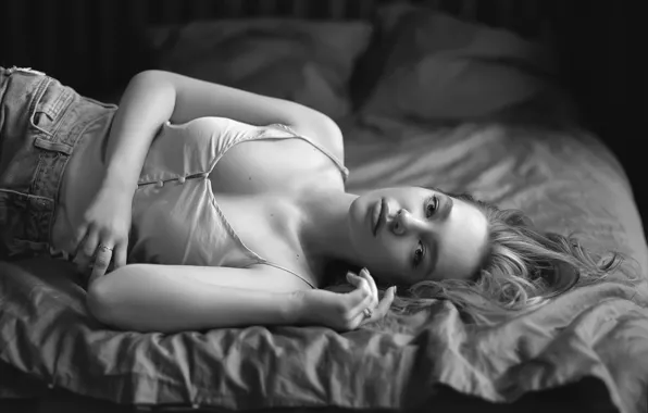 Neckline, sponge, the beauty, monochrome, curls, Julia, Igor Kondakov