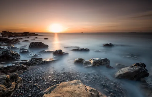 Picture sea, stones, dawn, coast, morning, Scotland