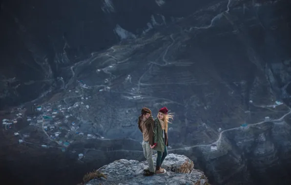 Girl, rocks, guy, love the height