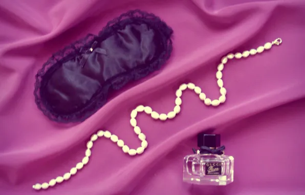 Sleep, perfume, silk, pearl, gucci