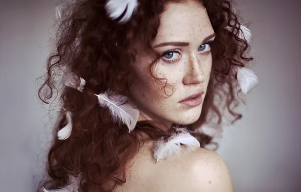 Picture look, girl, feathers, freckles, red, blue eyes, curls