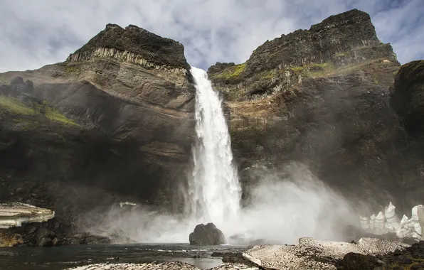 Squirt, rock, waterfall, stream, Iceland, Háifoss