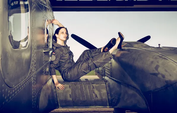 Girl, pose, the plane, Lucille