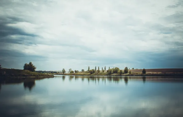 The sky, clouds, river, silence, calm