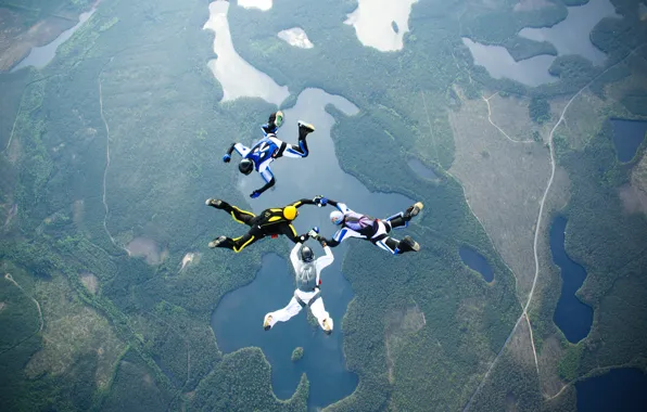 Download wallpaper formation skydiving, 4-way FS, skydivers, helmet ...