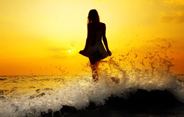 Picture sea, wave, water, girl, the sun, sunset, squirt, river