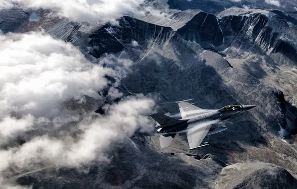 Picture clouds, mountains, fighter, flight, F-16, Fighting Falcon, multipurpose, "Fighting Falcon"