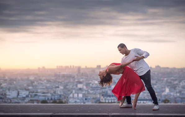 Picture the city, view, height, dance, pair, Clotilde Martin