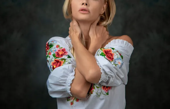 Blonde, Yana, Zurab Babayev, studio photo shoot