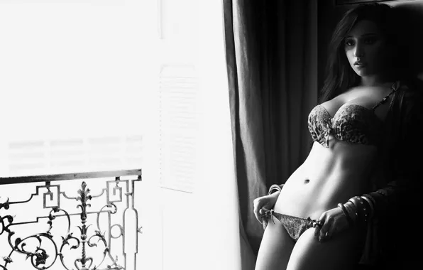 Hot, lingerie, bra, panties, model, brunette, look, sensual