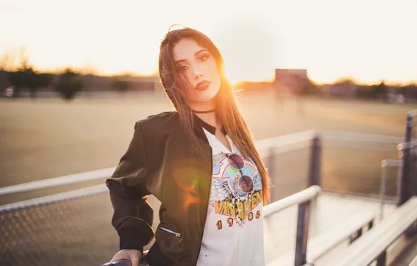 Picture portrait, brunette, Aimee Gonzalez