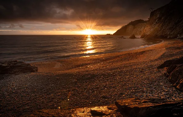 Sea, beach, the sky, the sun, clouds, rays, light, sunset