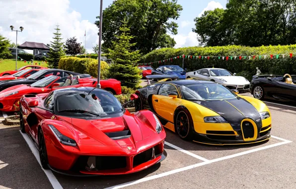 Bugatti, Parking, Veyron, Ferrari F430, supercars, LaFerrari, Oakley Design