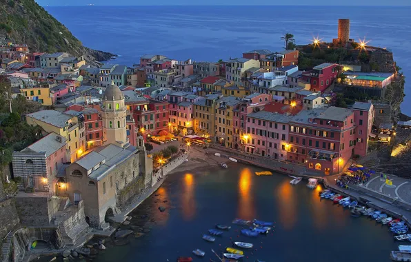 Tower, home, Italy, harbour, Vernazza, Cinque Terre, The Ligurian coast