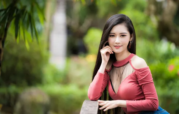 The sun, Park, portrait, hands, makeup, brunette, hairstyle, topic