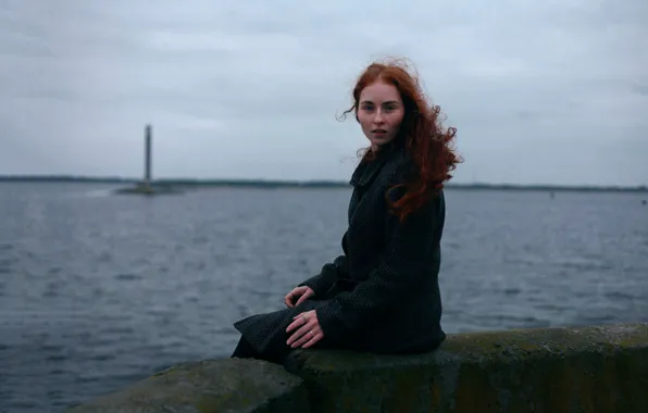 Picture redhead, coat, freckles, Bay