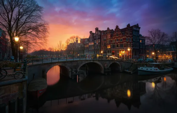 Picture the city, morning, Amsterdam, Netherlands, Holland
