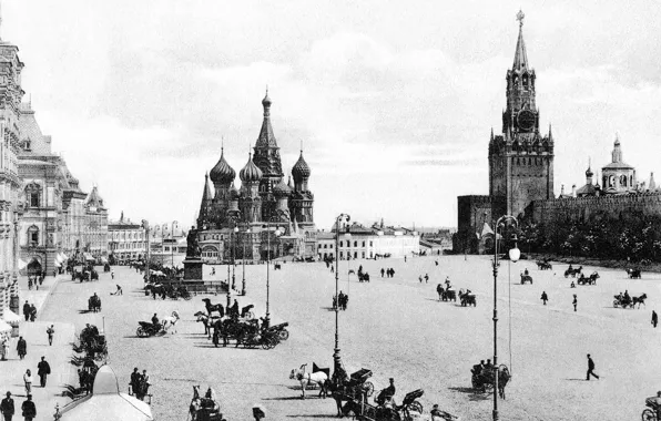 Picture the Kremlin, red square, black-and-white photograph, gum, old Moscow, pre-revolutionary Russia, Moscow 19th century, pre-revolutionary …