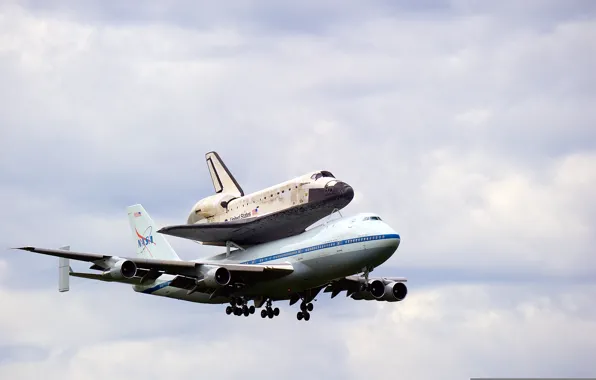 The sky, Shuttle, the plane, NASA, landing, chassis, Space Shuttle Discovery, Boeing 747-100
