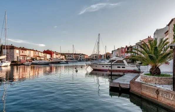 Sea, the city, France, home, yachts, France, piers, Grimaud