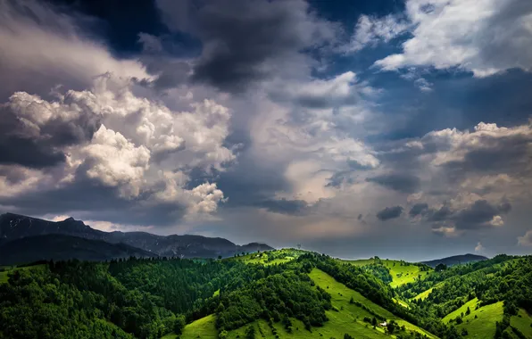 Picture the sky, clouds, mountains, green, horizon