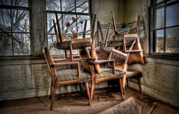 Picture room, window, chair