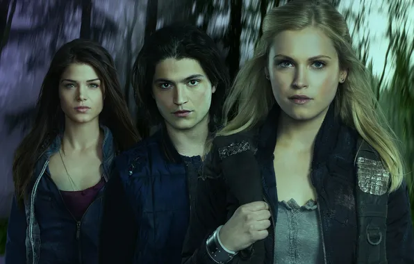 Marie Avgeropoulos, Hundred, The 100, Eliza Taylor, Thomas McDonell