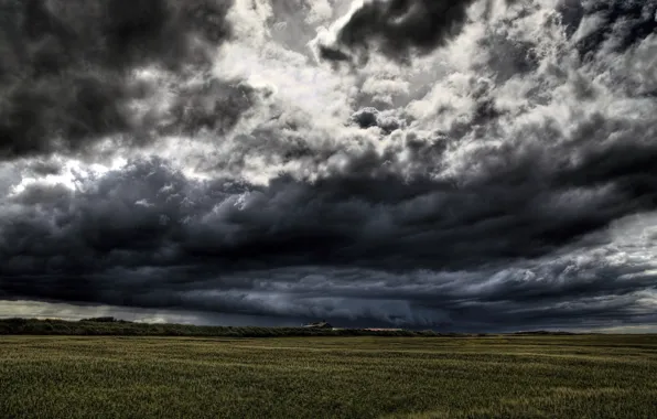 Picture field, clouds, the darkness