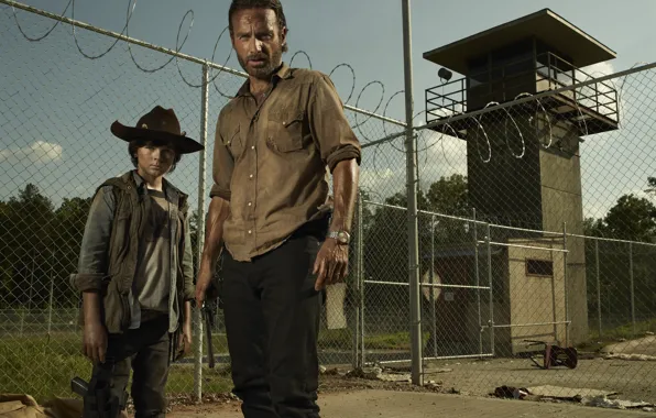 Picture The Walking Dead, Rick Grimes, Carl Grimes, The walking dead, Andrew Lincoln, Chandler Riggs, Chandler …