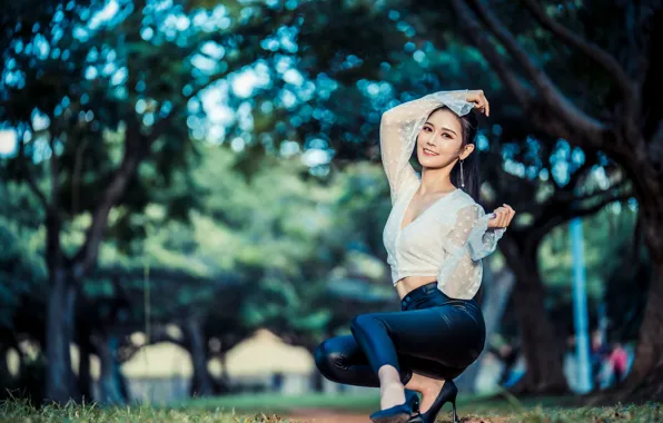 Trees, pose, smile, positive, gesture, trees, smile, pose