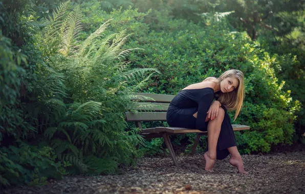 Picture girl, figure, legs, bench, Oceane Charoy