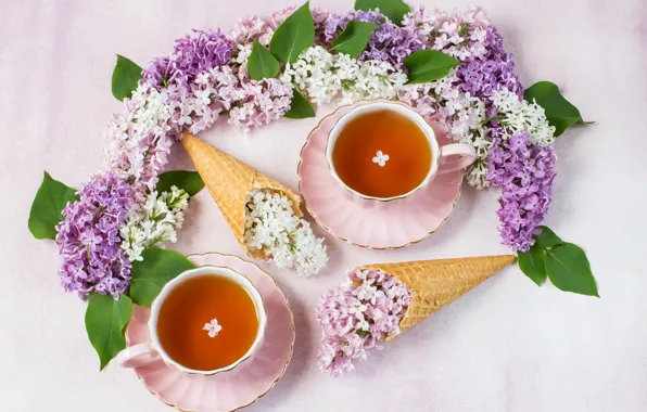 Picture branches, tea, lilac, Julija Vilvarin