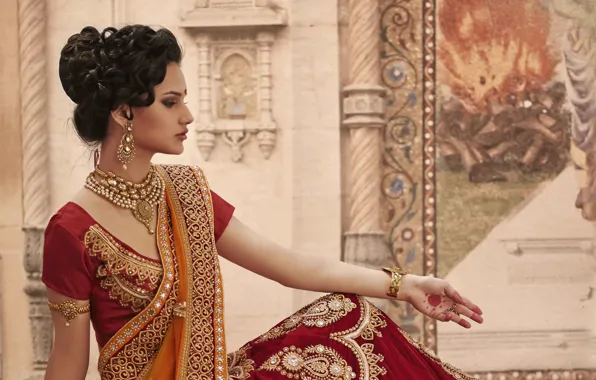 Picture brunette, woman, Indian, indian brunette, Sari. decoration