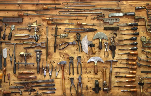 Picture wall, instrumento, knives, a lot, different, clippers, pliers, chisels