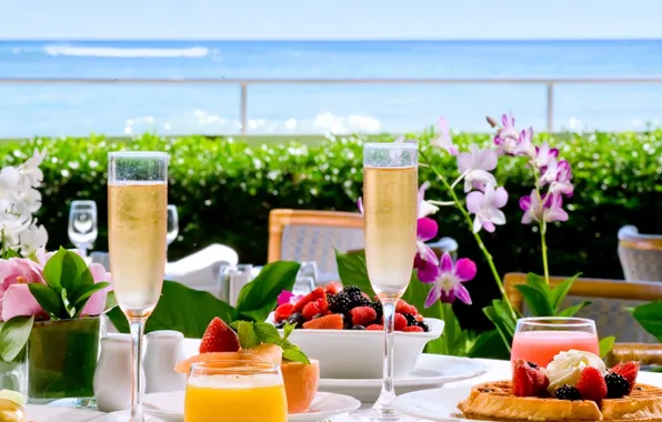 Picture flowers, berries, holiday, glass, juice, cake, champagne, dessert