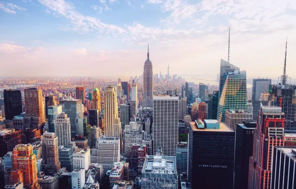 Picture the city, New York, USA, Manhattan, The Empire state building, Rockefeller center