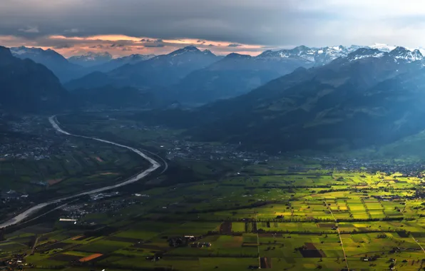 Picture the sky, trees, mountains, river, field, home, valley