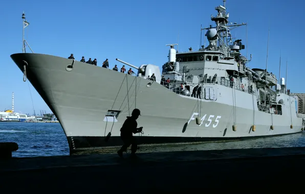 Frigate, mooring, The Greek Navy, Salamis