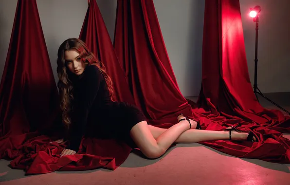 Red light, women, curtains, wavy hair, black clothing, Ivan Vedernikov