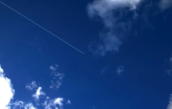 Picture the sky, clouds, the plane, trail, 154