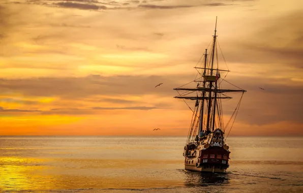 Sea, sunset, Karavella