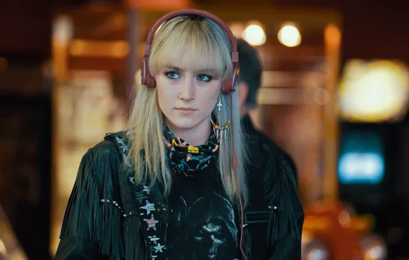 Girl, headphones, actress, blonde, cross, Saoirse Ronan, Saoirse Ronan, How I Live Now