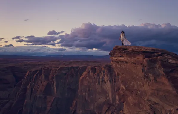 Picture the sky, girl, mountains
