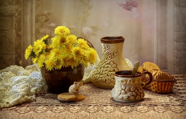 Mouse, cookies, dishes, still life, clay, advanace