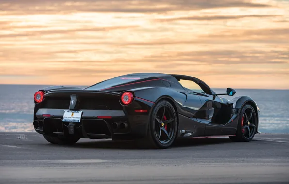 Ferrari, LaFerrari, rear view, Ferrari Jeep Has Open