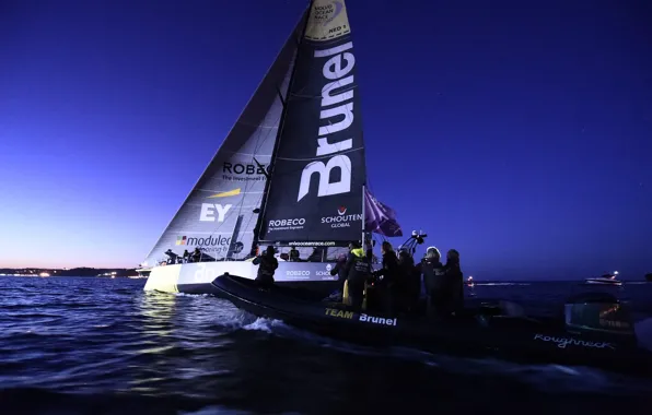 Sport, yacht, shooting, regatta, Atlantic, team Brunel, Team Brunel arrives to Lisbon, first position